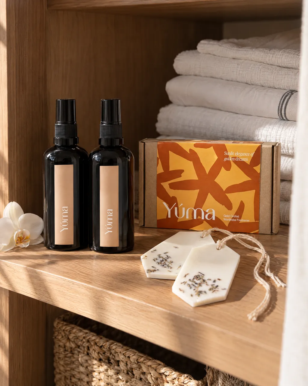 Linen Set της Yúma σε οικιακό περιβάλλον.