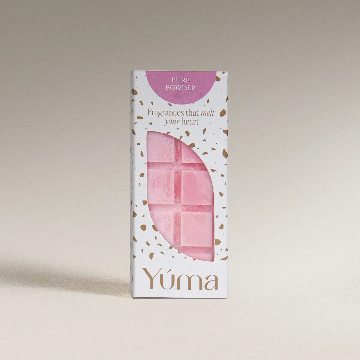 Pure Powder Snap Bar Ροζ Wax Melts Pure Powder της YUMA σε λευκή συσκευασία με χρυσές λεπτομέρειες και άνοιγμα.
