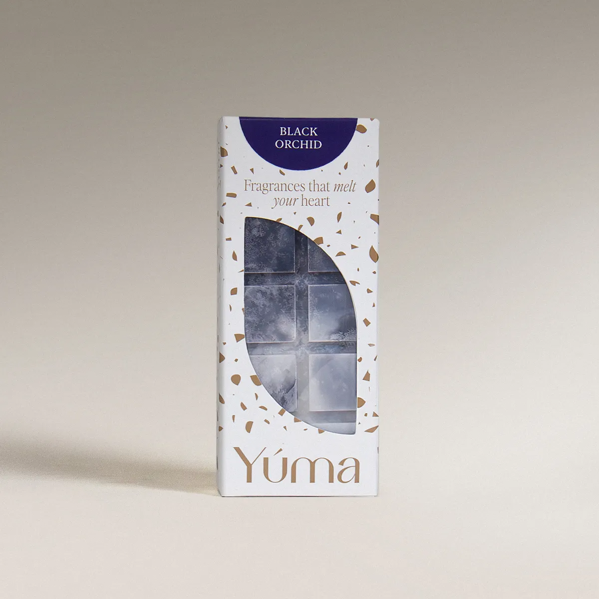 Black Orchid Snap Bar Συσκευασία wax melts Black Orchid της YUMA με γκρι αρωματικά κύβους κεριού σε λευκό φόντο.